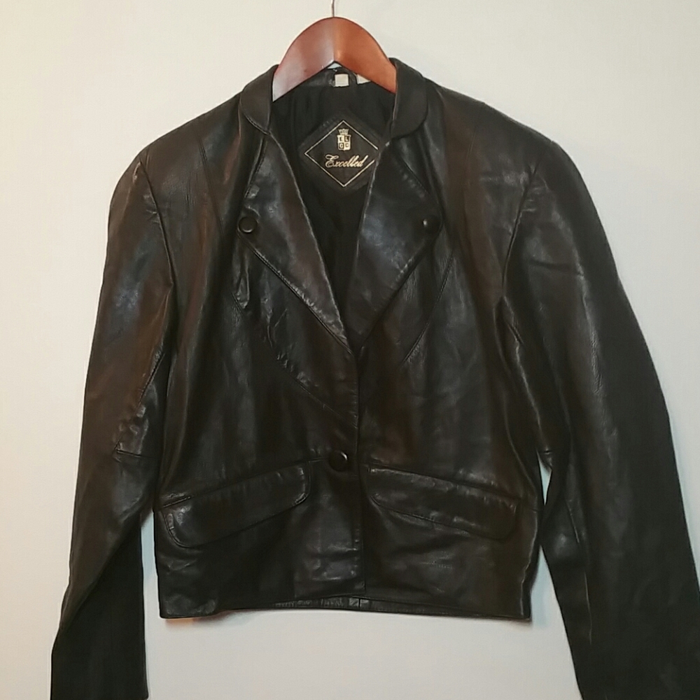 SEXY BLACK BOMBER JACKET